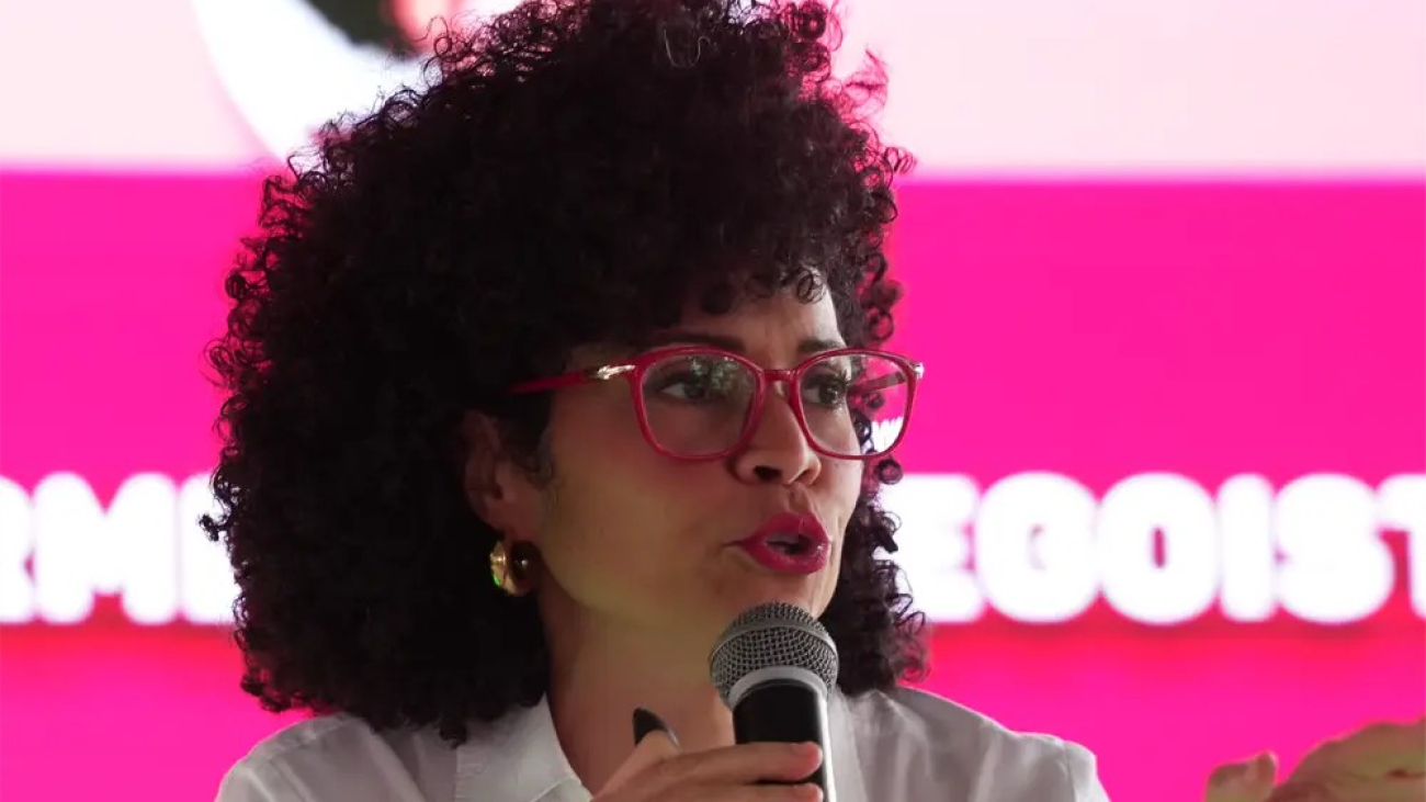 Elaine Féliz inspira con su conferencia “Cuidarme no es egoísta” en Expo Vega Real 2025 (53)